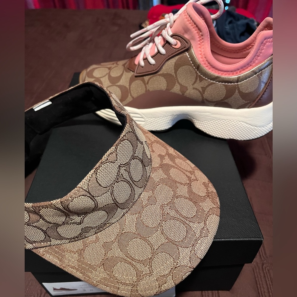 COACH SNEAKERS & VISOR